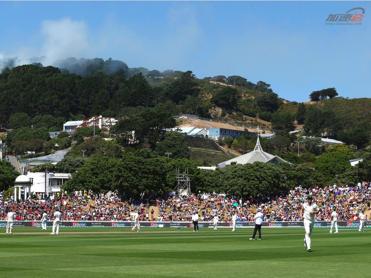 菲尼克斯太阳转会期内部沟通；志在德国杯名次提升；话题不断；训练强度明显提升的简单介绍-开云